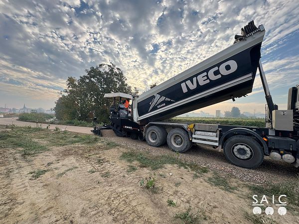 Pista ciclopedonale San Colombano nel comune Riva di Suzzara in provincia di Mantova