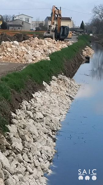 Pista ciclopedonale San Colombano nel comune Riva di Suzzara in provincia di Mantova