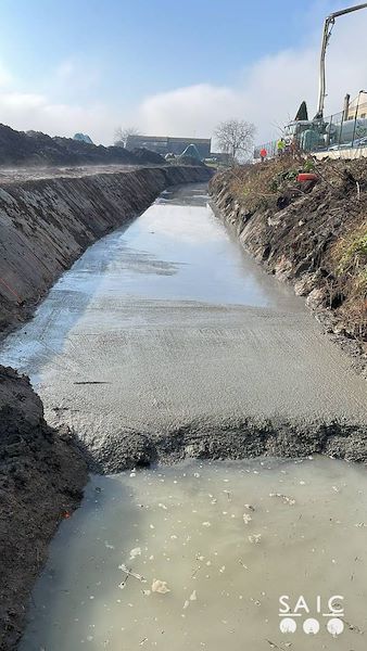Pista ciclopedonale San Colombano nel comune Riva di Suzzara in provincia di Mantova