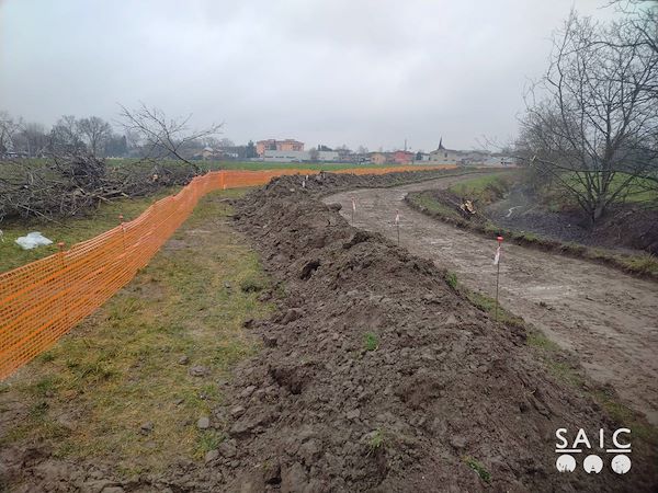 Pista ciclopedonale San Colombano nel comune Riva di Suzzara in provincia di Mantova