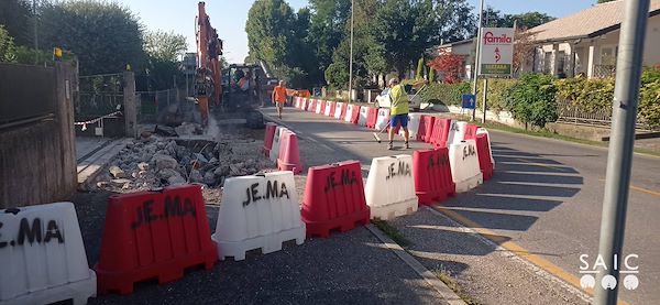 Pista ciclopedonale San Colombano nel comune Riva di Suzzara in provincia di Mantova