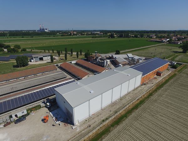 Costruzione del magazzino stagionatura del Parmigiano Reggiano