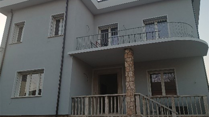 Riqualificazione energetica e riduzione del rischio sismico di abitazione privata - Sermide (MN)