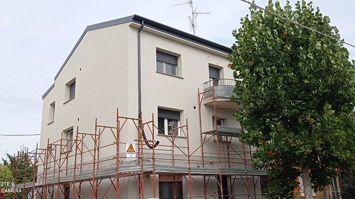 Riqualificazione energetica e riduzione del rischio sismico di abitazione privata - Novi di Modena (MO)
